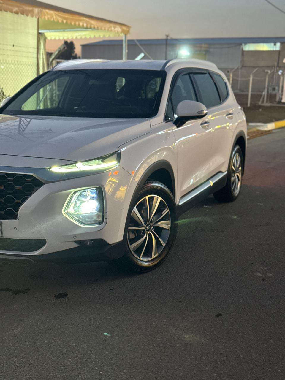 سنتافي 2020 وارد خليجي فول مواصفات  سيارة كفالة عامة من الصبغ ماشية 119 الف 
السعر 223 وبيها مجال بسيط للتواصل *********** موصل, نينوى
