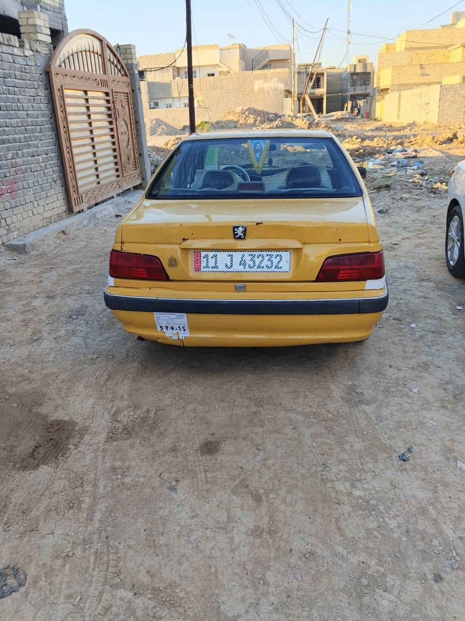 سلام عليكم بيجو بارص مديل 15سيارة جاهزة بيهه جاملغ خلفي فقط مكاني الحسينية سعر38وبيهه مجال بسيط ***********
