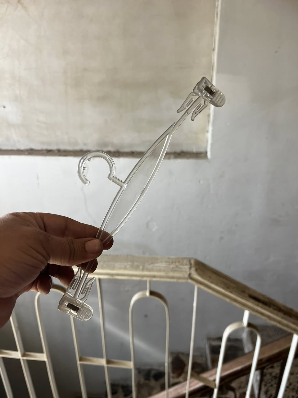 السلام عليكم عندي هاي الغراض للبيع الي اتفيده خلي يدخل خاص وماقصر وياه *********** وتساب وتصال هم موجود
