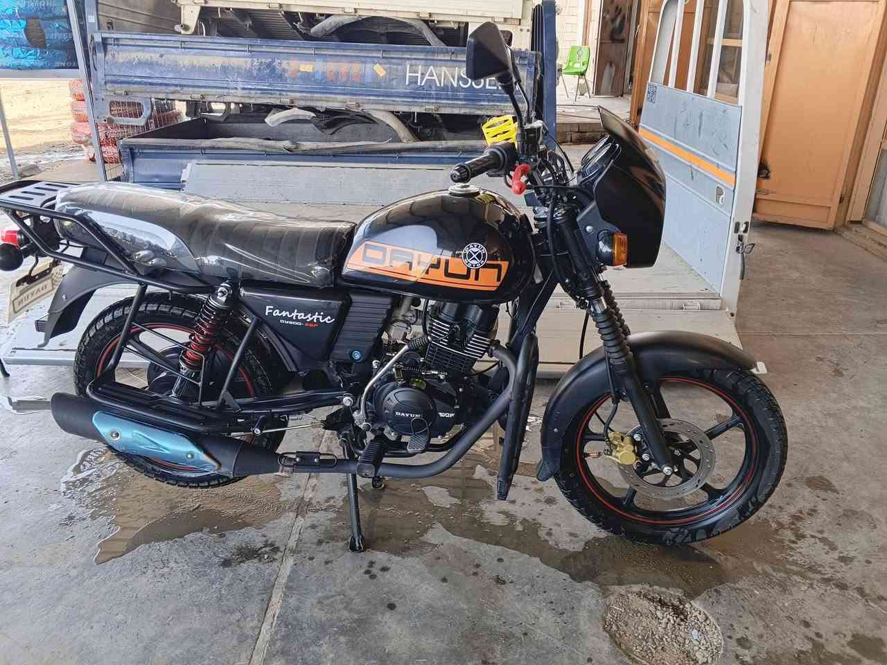 سلام عليكم
دراجه لبيع دايوان بدون اوراق اتكاتب بس  مديل 2026  نضافه 95 /100 السعر مليون و500 وبي مجال  مكاني سامره رقم ***********
