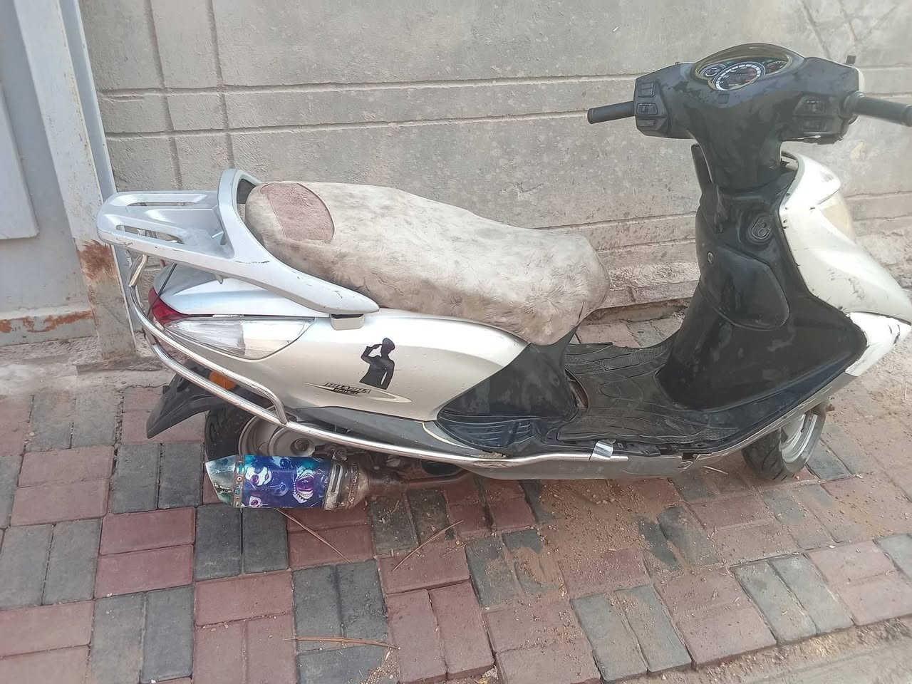 دراجه سبيسي ٢٠٢١ 
لايتات شغال
بكلايت شغال 
اكزوز رياضي 
تايرات جدد 
السعر ٢٠٠ و بيها مجال  
مكاني كربلاء اطويريج الجمعيه


**إذا كنت صاحب هذا الإعلان وتريد حذفه لأي سبب، رجاءا أرسل رسالة إلى الدعم الفني**