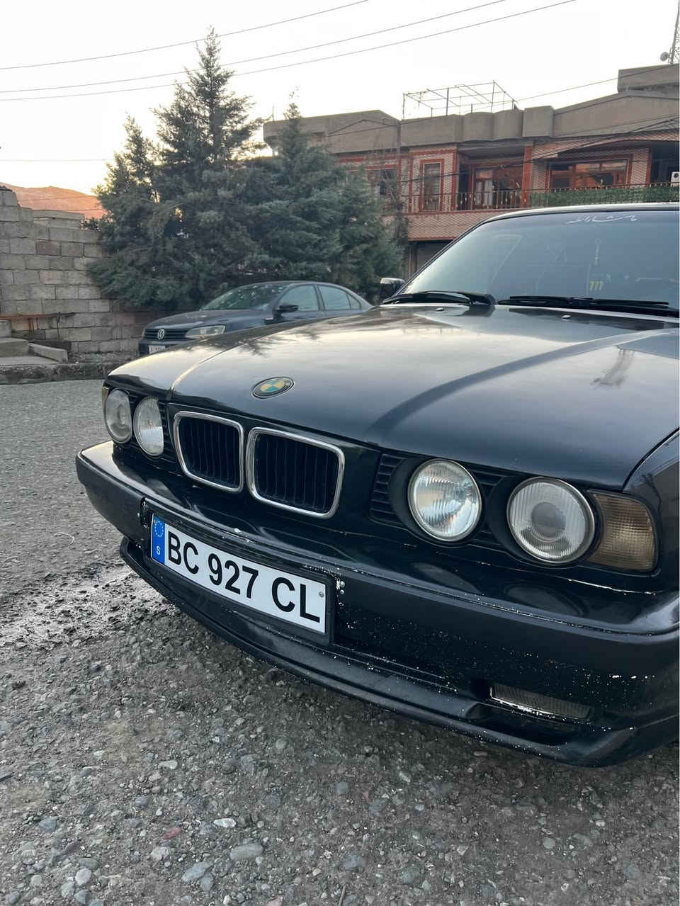 بوفروشتن Bmw 
موديل 1994
مه كينه 520گير حادي 
مه نه فيست و پاكانه ي سوران 
به شه رتي غرامه 
سياره كه عام سبوغ بؤ جواني بليدان
سعري 43 محامه له  
شوين هه ولير 
*********** سوران, أربيل
