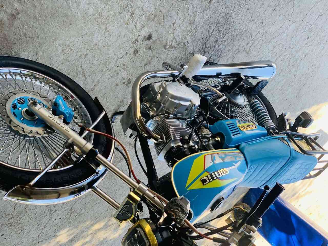 سلام عليكم 👋🏻
دراجه🚴‍♀️ للبيع 🔵
سونك
تايكر 2️⃣0️⃣2️⃣5️⃣
دراجه مكفوله كفاله عامه محرك برغي ما مفتوح بيه شرط بيه شلعه تاكل لكاع دراجه مال جناي اوراق اصولي  📌مكان قريب عل مطار لصويره  💲السعر 750 وبيه مجال استفسار الاتصال على الرقم التالي 📞*********** ولمو شراي ليضل يحجي بكيفه
