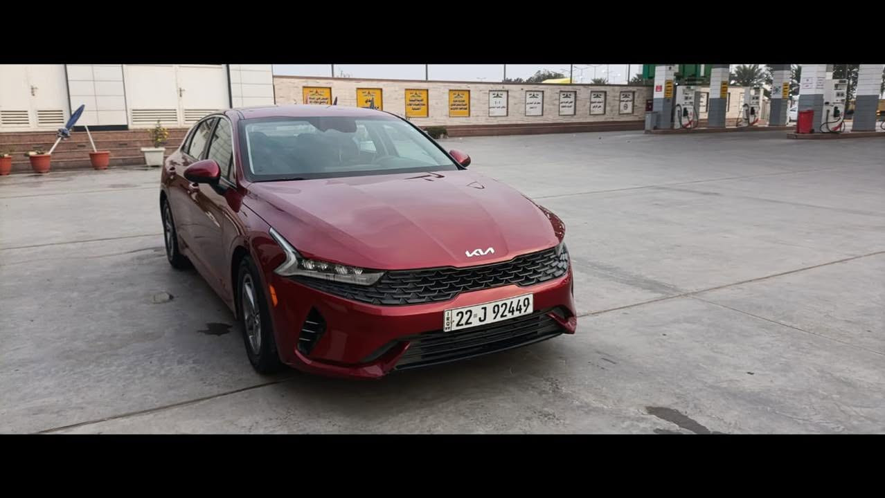 السلام عليكم
للبيع k5 2022
وارد امريكي حادثها جاملغ الامامي جهة السايق بدون دواخل بدون ايرباك حادث جداً بسيط 
سيارة نضيفه وع ايدي رقم اربيل باسمي هزه ورقم وسنويه كلشي جديد تخم تاير جديد 
العنوان الغزاليه او الكاظميه 
*********** هذا رقمي اتصل وبيك خير وتدلل 
السعر 165 ورقه
