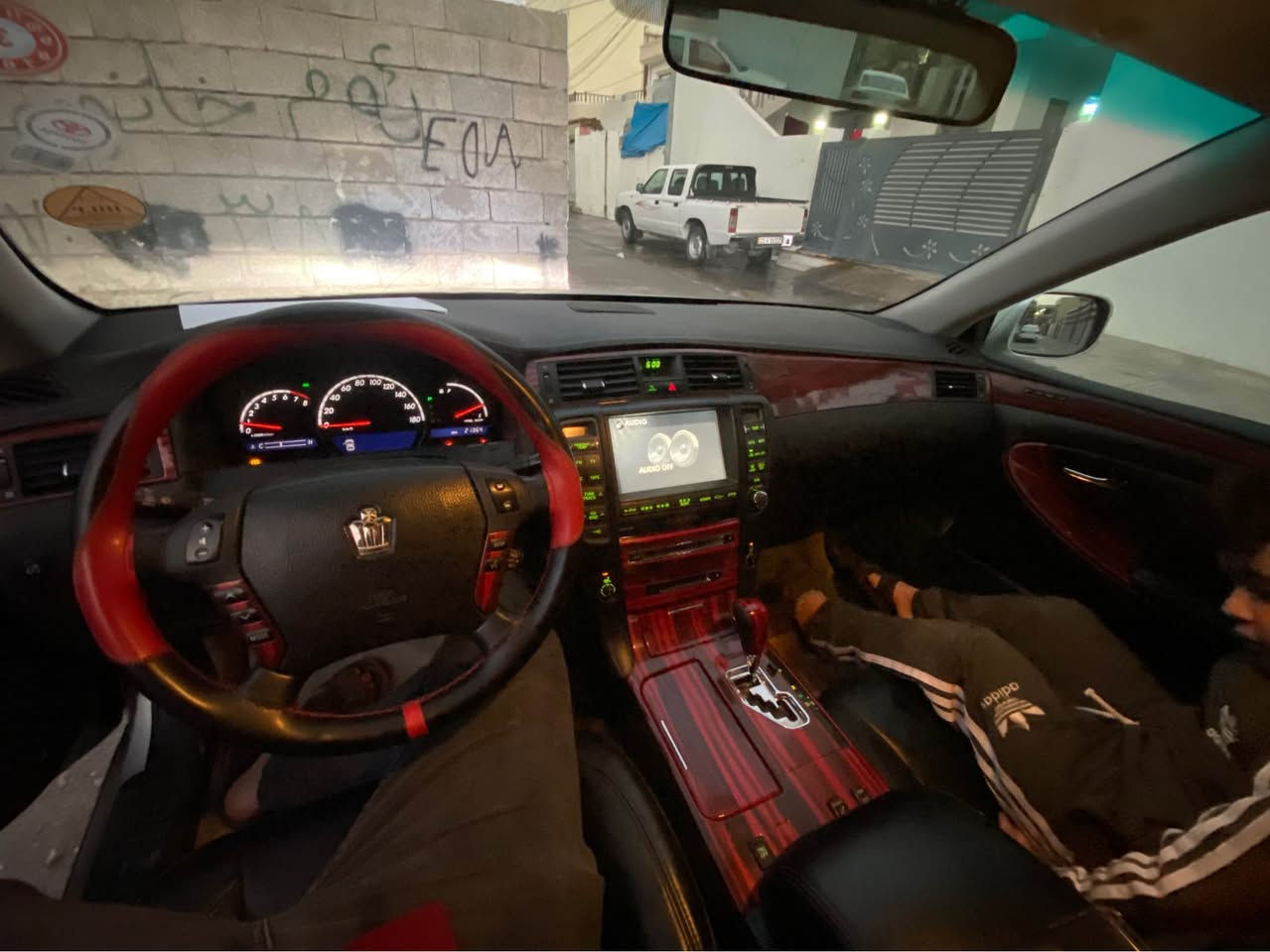 مووس
شاهینە 2005 سپۆرت= رەنگ سلفر
١٨٢ مەکینە و گیر گەورە  + بەشەرتی بی دوکەل 
تازە داخل مەسروف کراوە
٣ دوگمە
جلد و هیتر 
ساج سور
چوار تایەی لۆکی بۆ بەسراوە  
ئاوینە ئیشارەت
سالونسە سپۆرت 
١ بارجە بۆیاخ یابان سۆنەریم داناوە 
٢١ هەزار ریکردووە 

نرخی ٦٣و مجالی برایانەی تیایە 
***********
0️⃣7️⃣7️⃣3️⃣6️⃣9️⃣8️⃣8️⃣2️⃣7️⃣5️⃣ كالار, السليمانية
