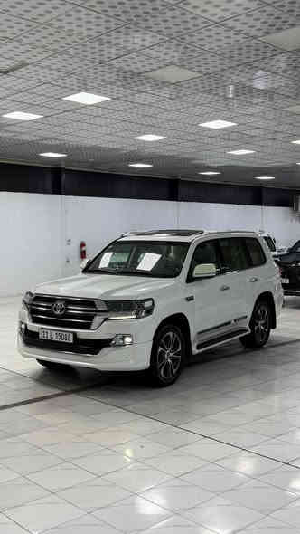 ماشي60 اصل 

السعر.   570
مكفوله من الصبغ والبارد وشخط كفاله عامه 

بسم الله 🦅🦅🦅🦅🦅🦅🦅🦅
تويوتا لاندكروز گراند تورنك 
 ساز اصلي 8سلندر 4.6 موديل 2020 كفاله عامه من صبغ البارد 
السياره جديد حيل
عله وضع الشركه 

رقم بغداد 🦅🦅🦅🦅🦅🦅🦅
‏‎المواصفات فول 1/1                                                           
‏‎فتحه 

مكينه 8 سلندر سلندر وسياره جديده بمعنا الكلمه 

‏‎2 كشن كهرباء 
‏‎تشغيل عن بعد اصلي
‏‎دشبول لكزز عداد لكزز
‏‎صندوق خلفي  كهربائي وشفط
مري قلاب
‏‎5 بصمات
كاميرة 360’درجة 🦅🦅🦅🦅🦅🦅
شاحن لاسلكي 
‏‎تحكم ستيرن فول 
‏‎دبل ماوس🦅🦅🦅🦅🦅🦅🦅
‏‎انارة ترحيب 
‏‎دوسات ليزرية كتابة LAND CRUISER
‏‎ثلاجة🦅🦅🦅🦅🦅🦅🦅🦅
‏‎حساس امامي+خلفي
بجم زنون 
‏‎مري شفط +قلاب 
‏‎اشارة بالمري
8 ايرباك
‏‎زراك الايت 
وباقي المواصفات المعروفه 
كفاله عامه  من الصبغ البارد وشخط 

الون ابيض  ميتاليك ولونها يخبل  وبلعافيه عليشتريها 

لاستفسار اكثر *********** 🦅🦅🦅🦅

العنوان بغداد الراشديه
