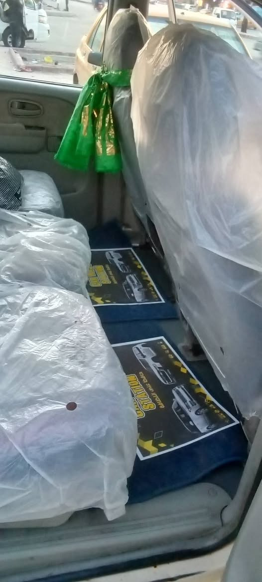 السلام عليكم سياره هوندا للبيع موديل 2007 بدون صبغ مكينه جديده ميكانيك جديد سيارهه تبريد شغال لعنوان بغداد مدينه الصدر السعر 75 بيهةمجال***********
