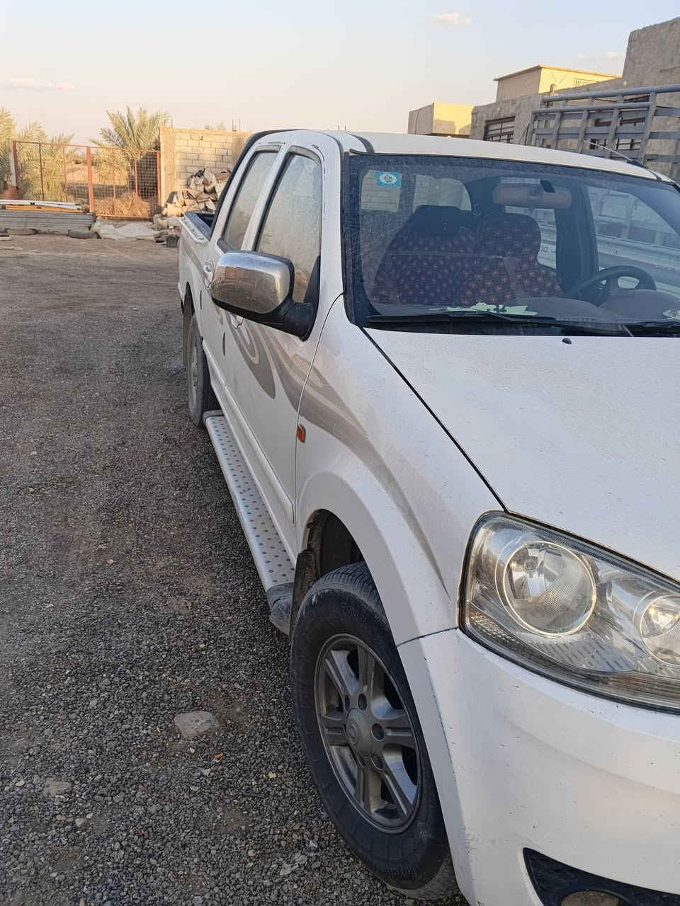 السلام عليكم للبيع كريت ويل 2016
رقم بابل انكليزي باقي بس استلم لوحات 
هزه ما ساقطه 
تبريد ويه السويج 
شاشه 
تخم تاير
كير مكينه خير من الله
باتري جديد 
سياره مكفوله من صبغ والمعجون بيهة بارد بخشم البنيد 
مكان سياره بابل ورديه خارج  
الاستفسار ***********
السياره معروضه ب 80وبيهة مجال
