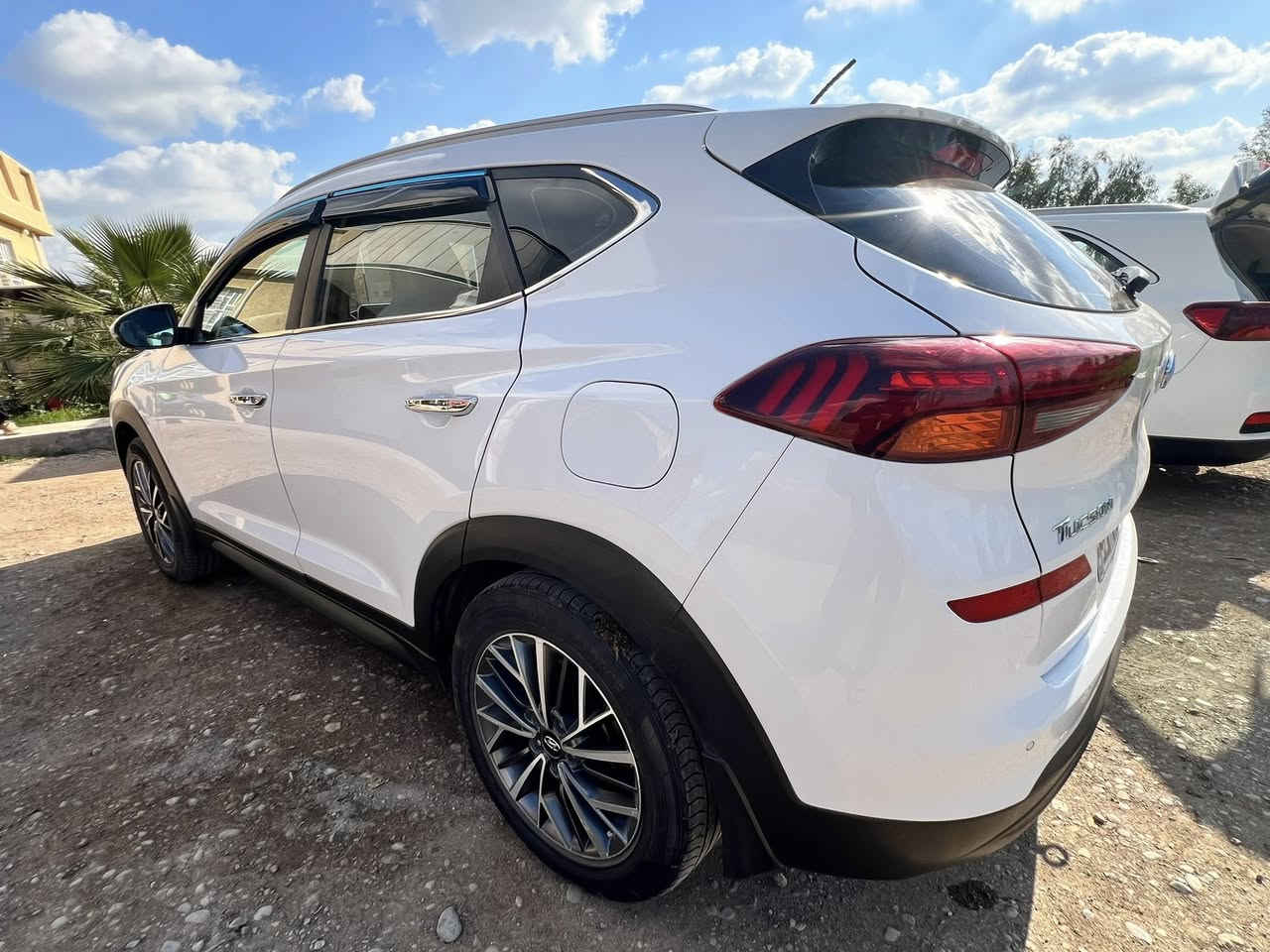 السلام عليكم 
للبيع فقط توكسان خليجي الكاصد 2019
الموصفات المعروفه
تحكمات 
شاشه ايباد
وضعيات قياده 
سايد بريك رجل 
السياره مكفوله من الحادث والصبغ والتبديل 
فقط تعديل بارد بدون صبغ  موضح بالصور 
صدر امامي خلفي شركه 
مكينه كير شركه 
السعر  205 $
للاستفسار ***********
