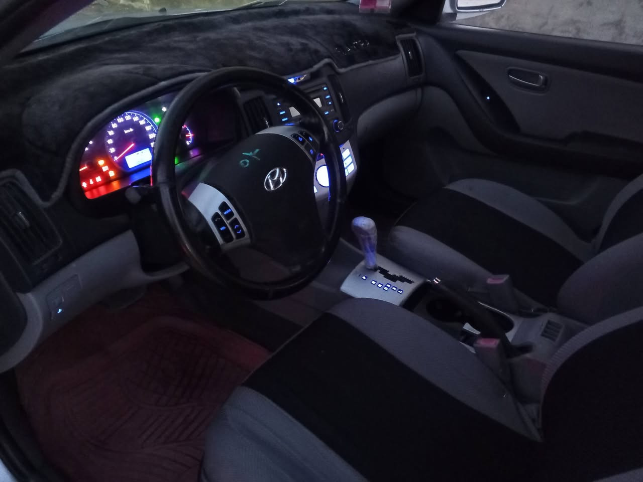 سلام عليكم النترة البيع موديل 2011 ادوات رقمي ***********
