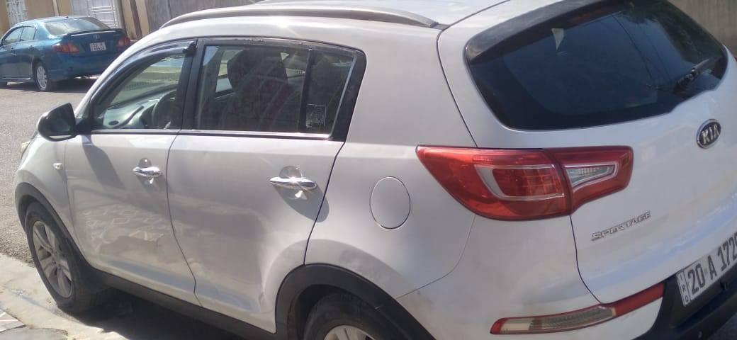 السلام عليكم 
كيا سبورتج ٢٠١١ للبيع السونار مرفق بالصور سيارة جاهزة وما متعوبة وباسمنا سنوية جديدة رقم جديد العنوان ديالى بلدروز سعرها ١٣٣ وبيها مجال مكلف بالنشر لا تعليق ولا خاص  للاتصال
 ***********
