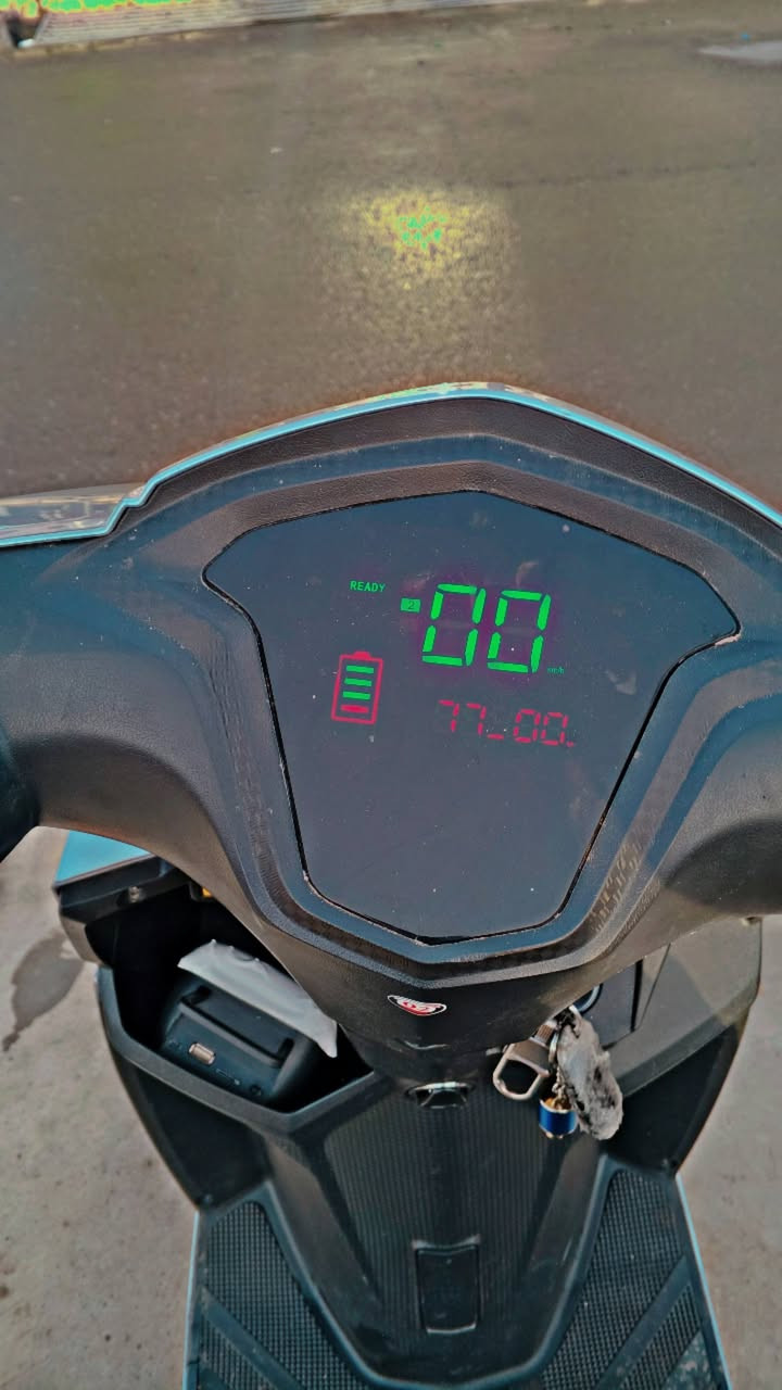 ماطور سكنس للبيع جديد كلو شغال سرعه 50 يمشي 40 كيلو.. مثبت سرعه وبك لايت عالي ناصي ماطور حيل نضيف 
السعر 550 وبي مجال


**إذا كنت صاحب هذا الإعلان وتريد حذفه لأي سبب، رجاءا أرسل رسالة إلى الدعم الفني**