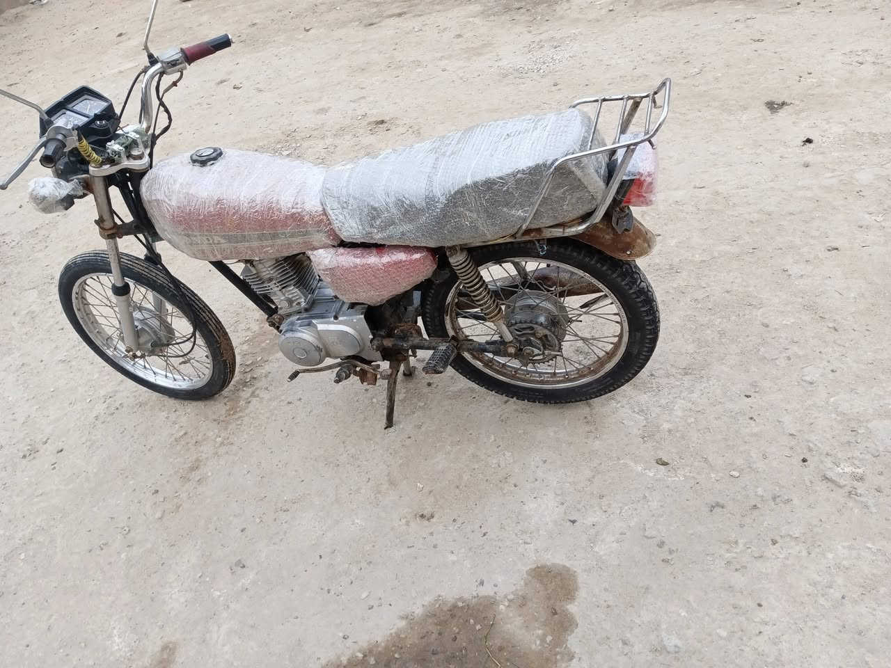 سلام عليكم نامه باب ول محركه مامفتوح بدون وراق ميسان كميت سعر 400 وبيه مجال قليل شراي يجي خاص


**إذا كنت صاحب هذا الإعلان وتريد حذفه لأي سبب، رجاءا أرسل رسالة إلى الدعم الفني**