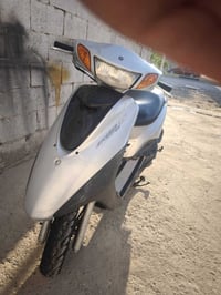 بريز بحالت الوكالة دراجه جديده السعر 900 ه 07723534964