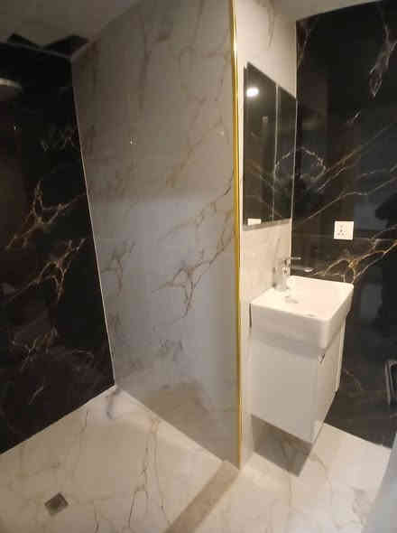 # ستوديو للبيع 
#موثث #فارغ  / #بدون عمــوله #
     #الموقـع_اربيــل
 #مجمــع #كرين وورلد  #GREEN WORLD
# امتلك شقتك الان في قلب اربيل #مـوقع اســتراتيجـي 
#طـلالة مميــزة ع بحيرة الباڤيلون
#ســعر مناســب $$$ 
❍مسـاحـة من 53 m الى 68m
∞شـامل الخدمــات 
ومتوفــرة 24 ســاعة 
❍للاستفسار أكتــر التواصـل
  اتصــال او ((واتــس اب))
#***********#
#***********# أربيل
