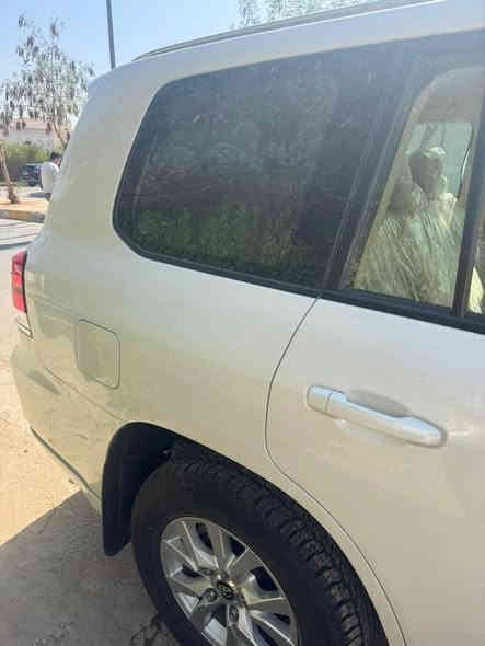 لاندكروز 🔥 لاندكروز   GXR  2017 🔥
________________________
🚗النوع:  لاندكروز 
🔞الفئة:    GXR 
🔥🎗الموديل:2017
🔥 مكفولة كفالة عامة 
💯المسافة المقطوعة: ‏54 الف كم
☎️للاستفسار اكثر :
 اتصال     ***********
