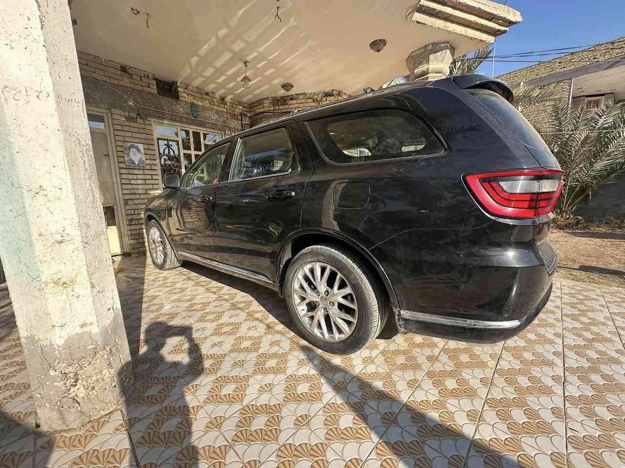 السلام عليكم عندي دورنكو موديل ٢٠١٧ سياحي رقم اربيل موجوده بالناصريه سيارة مال بيت جناي تعال وتدعيلي والله ***********
