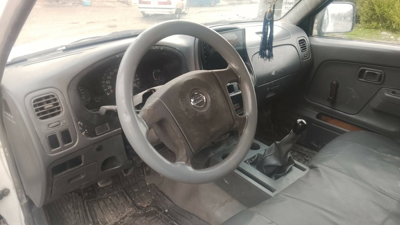 نیسان پیکاب تاک پئنچ قولاب بۆ فرۆشتن
سەیارەکە رەقەم هەولئرە تەبرید و پاوەرە 

گئر مەکینە ئەکسل بەشەر تعویل بەشەرت 

حیزامە کەمئک شانسی لای  سەیاقی هەیتی 

داوی ٤٨ وەرەقە و کەمئک مەجال 

ژم ***********

هەولئر❤️
