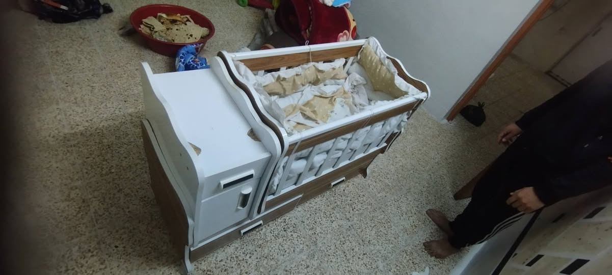 للبيع:
مهد هزاز 
السعر:75 
***********
***********
