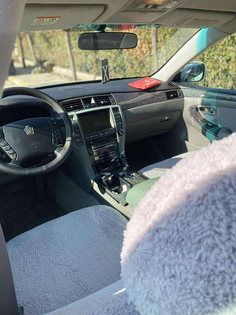 شاینە موس 2005 مەکینە 182ی بێ دوکەڵ گێڕ بچوک چرکەی تیانە چواری تایەی لۆک لۆکی لەژێرە پارچە گۆڕاوی نیە بێ بۆیاخ و دەعم لێدراو 5 بەسمە و بەرمەجەکراو ،بۆ فرۆشتن نرخی 54 گەڵا گۆڕینەوەش ئەکەم بە تەکسی لەجۆری لانسەر نیسان سەنی تیدا ،ئاڵتیما کیای سیراتۆ و جۆرەکانی تر ئەگەر باقی هەبێ  لەکەلارم *********** كالار, السليمانية
