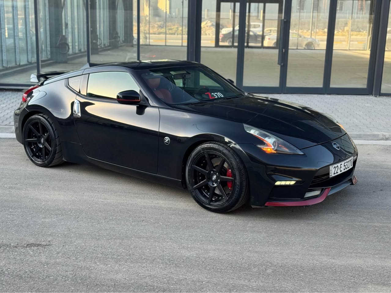 ﷽
Nissan z370 
موديل - 2018 
محرك v6 3.7 
اكسل قفل  نيسمو + برمجه 5 ماب 
داخل جلد احمر  دعاميات نيسمو 
فجوج بريمبو + دسكات جديد بريمبو 
وياله اصليه 2 سايز HORNET 
تايرات خلفي toyo  جديد 
قطعه وحده صبغ بدون ايرباك بدون دواخل 
سنويه وهزه وفحص جديد لحد 2030 
گير محرك شرط 
السياره مابيه مصروف ربع دينار 
كلش جديده السياره 
مكان السياره سليمانيه 
سعر 158 ورقه 
*********** السليمانية, العراق
