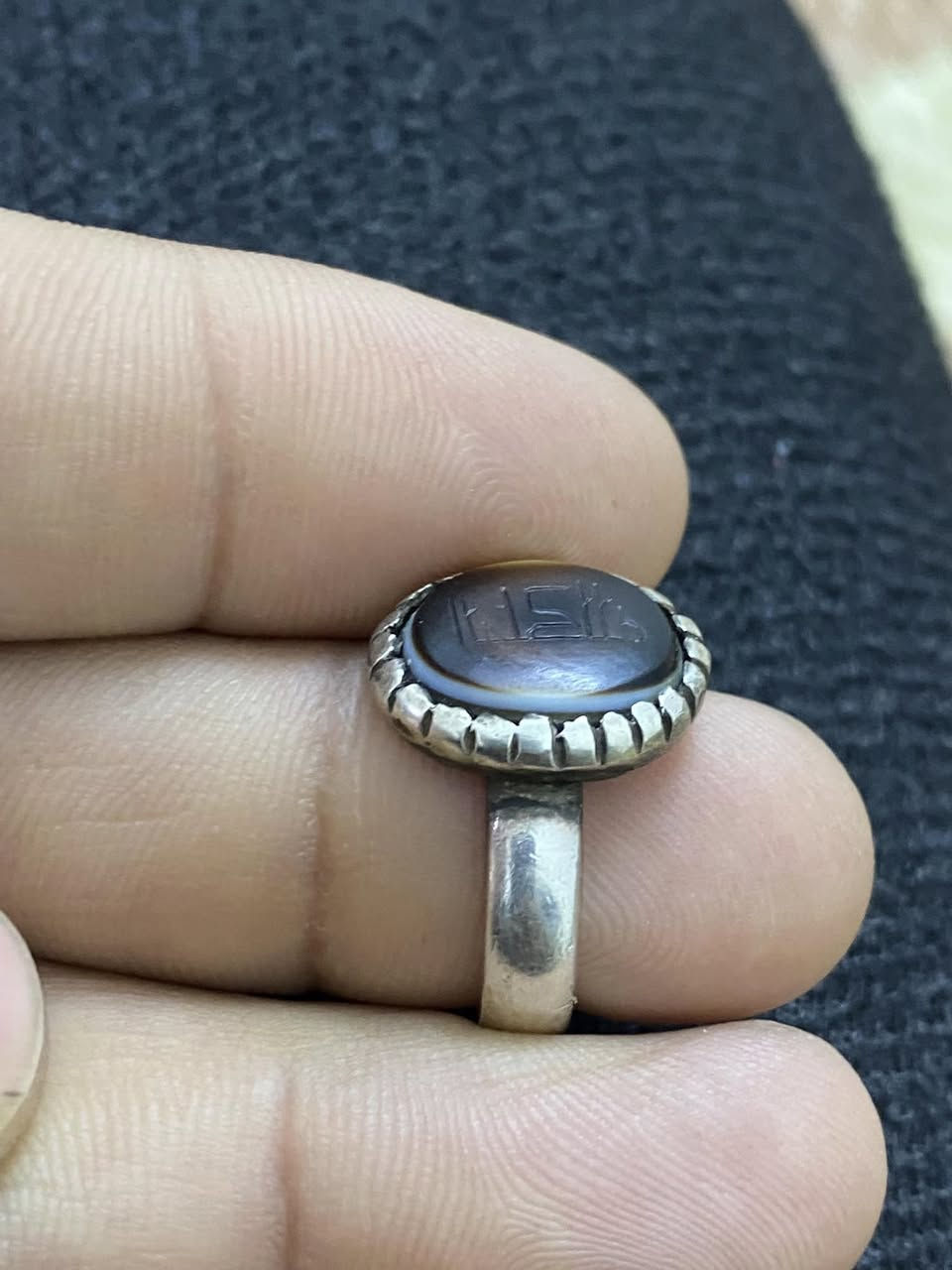 متاح البيع بغداد م الصدر ***********
