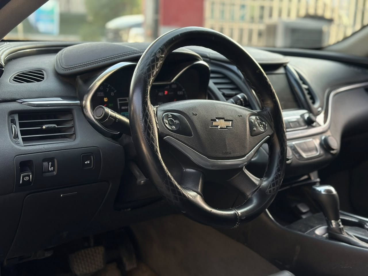 بسم الله الرحمن الرحيم 

امبالا  💯 2019 🕹️

الموصفات : 

1 بصمة 
2 تشغيل عن بعد 
3- قطعتين تبريد 
4- سايد بريك بصمة 
5- كراسي كهرباء وباقي الموصفات 

المحرك : 6 سلندر 

السيارة وارد امريكي حادث ربع جاملغ وبنيد بدون دواخل ✅
صور الحادث مرفقة مع الصور 

كلير بابتين جهة العكس السائق ✅

#السعر 11.500 $ 
115 ورقة للتفاوض او للاستفسار الاتصال على الرقم 

*********** 
بغداد جكوك قرب مرور الكاضمية
