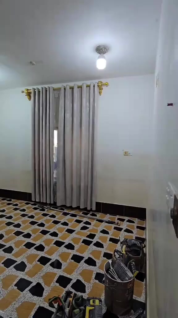 ✨لمسه فن للديكورات الحديثة✨ إذا تريد بيتك يطلع بشكل راقي ومميز إحنا نحققلك الفكرة بأدق التفاصيل 👷‍♂️🎨 جبسون بورد بتصاميم عصرية،  داخلي  بأجمل الألوان، سقوف ثانوية تضيف فخامة للمكان، بديل الخشب وبديل الرخام بأحدث الموديلات، وتغليف جدران بلمسات أنيقة ✨ نشتغل بدقة والتزام وبأسعار مناسبة وجودة مضمونة 💯… ذوق وإبداع بكل زاوية 🔥 اي استفسار او سؤال الاتصال برقم الهاتف الموجود 
***********
