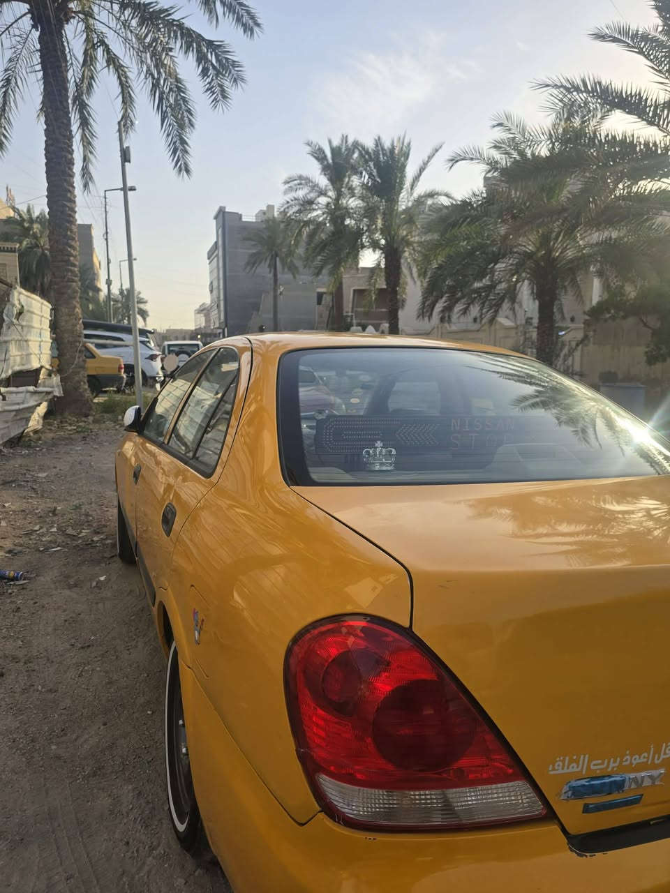 سلام عليكم للبيع نيسان سني 2001بسمي تبريدثلج تخم تاير كير مكينه مكفوله سياره كلير لجمليه كير عادي رقم بغداد غرفه دوشمه جديده سنتر لك سعر 85 وبيه مجال بكاني بغداد رقم *********** *********** غير متوجد بل فيس
