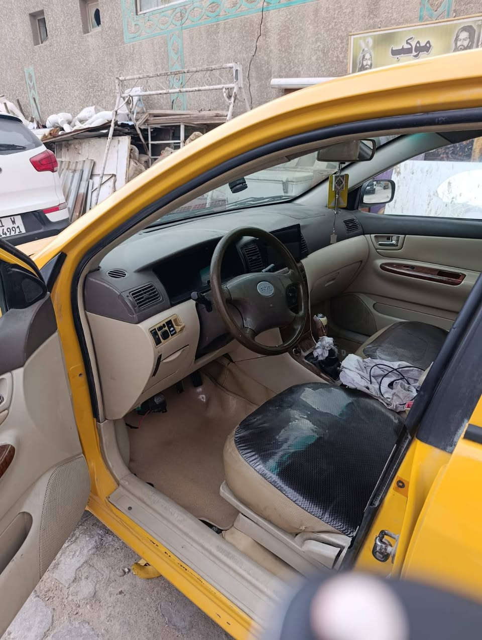 سلام عليكم سياره بي وايدي F3 مديل 2011 سياره مصبوغه حزام للجماليه بيه ضربه بصندوك بصيطه محرك كير تبريدمكفول
شاشه كاعيه جلد وسفريات جلد سياره خير من الله 
مكاني مدينة الصدر 
مكلف بل نشر
***********
