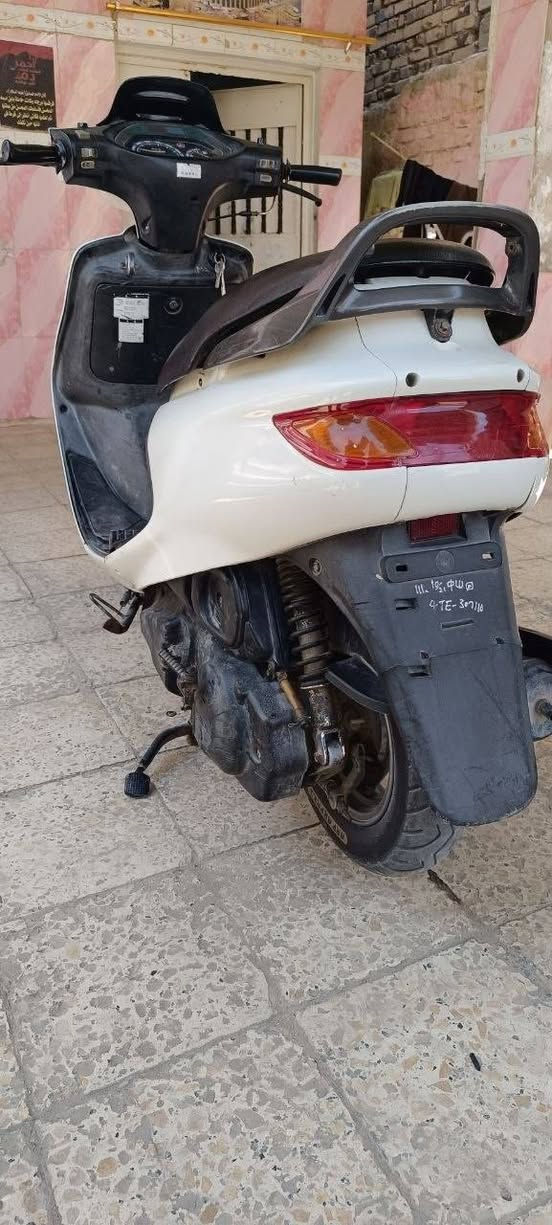 السلام عليكم دراجه فراشه للبيع الدراجه نضيفه حاويه مكينه ما مفتوحه كلشي شغال بيهه سلف هندر كهربائيات كلهه شغاله ‏ ‏هذه رقمي مكاني ديوانيه السعر 600 وبيهه مجال قليل  ‪***********‬‏
