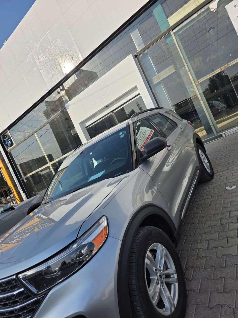 السلام  عليكم ورحمة الله وبركاته 

‏‎‏‎       ——— لـلـبـيع  فقط(233)$$بلاش البلاش  ———

‏‎‏‎فورد اكسبلورر       —  Ford Explorer

‏‎‏‎وراد أمريكي.     —  بدون ايرباك بس برده السكن

‏‎‏‎الموديل           — 2023

فئة.                 — XL 

حجم المكينه   — V4/2300T

‏‎‏‎اللون               — فضي  

‏‎‏‎المسافه المقطوعه — 43.000  قابل للزياده

‏‎‏‎حاله السياره. — صبغ الجامرلغ جهه السائق وربع البونيد  

‏‎‏‎المواصفات 
‏‎‏‎- بصمة تشغيل 
‏‎‏‎- بصمة أبواب 
‏‎ 
‏‎‏‎-ترحيب عند الاقتراب 
‏‎‏‎-كشنات جلد 
‏‎‏‎- رادار جانبي 
‏‎‏‎-رادار امامي 
‏‎- رادار خلفي 
‏‎‏
‏
‏‎-گير ماوس 
‏‎-دبل اكسل //لايوجد 
‏‎-اوتو هولد 
‏‎-اوتو ستوب 
‏‎-هندبريك بصمه 
‏‎-٧وضعيات قياده 
‏‎‏‎-كشنات تدفئة 
‏‎‏‎- ستيرن بحركه كهربائيه 
‏‎‏‎- تبريد مركزي 
‏‎‏‎- بگ لايت LED 
‏‎-صندوق كهربائي 
‏‎-كشنات VIP ( منفصل )
‏‎‏‎- كود باب 
‏‎‏‎-كرسي السايق والراكب بحركه كهربائيه
‏‎‏‎-تحكم ستيرن جهتين 
‏‎‏‎-تحديد سرعه 
‏‎‏‎-مانع انزلاق 
‏‎‏‎-ليد نهاري
‏‎‏‎-كامره خلفيه دواره 
‏‎‏‎باقي المواصفات المعروفه 

‏‎‏‎السعر            — 233 $$$

‏‎‏‎رقم السياره    — أربيل  

‏‎‏‎موقع  السياره — كركوك 

‏‎‏‎للأستفسار. واتساب فقط —  ***********
