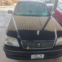 ملكه 2003(تيوتا كراون)  تخم تاير جديد تبريد ثلج صبغ قماره وجاملغات الخ...