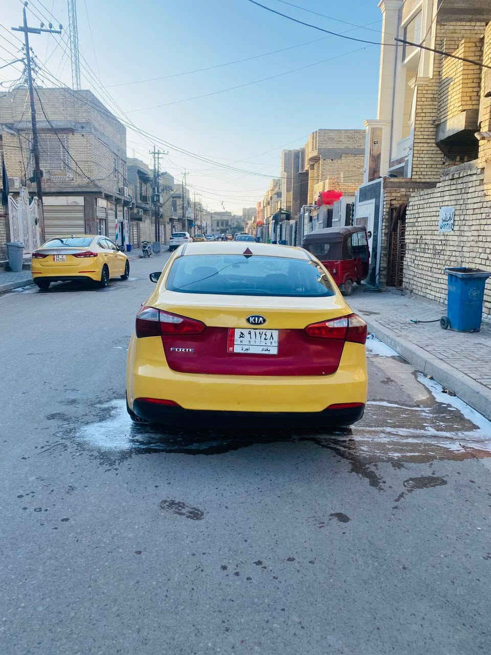 السلام عليكم كيا فورتي موديل 2015حادثها مرفق بل منشور السياره جديده و ماناقصها شي
رقم بغداد بسمي مصفره هيه و غرامات السياره جاهزه مال جناي 
منظومه غاز
مكان السياره بغداد رقم الهاتف *********** ملاحضه مكلف بل نشر
