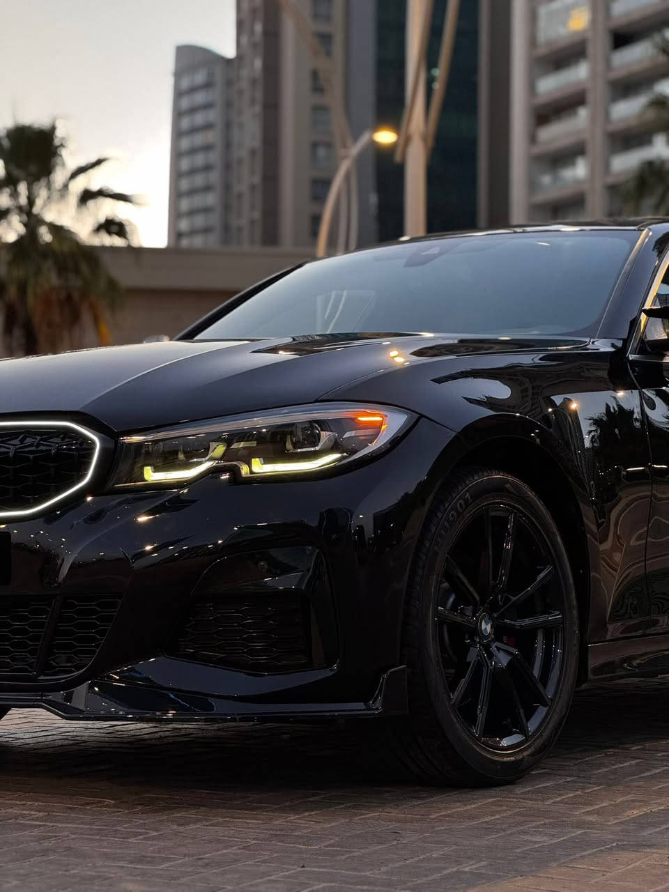 Bmw 330i 2020 سعر مناسب 
بي ام دبليو 330 S drive 
سيارة گير محرك كهربائي كله اب شرط 
داخلة كلين هنانة بالعراق سوت الحادث 
رجاء ولا احد ياسلني على مود رقم الشانصي !!
بيه باب صبغ جاملغ خلفي و جاملغ امامي 
ثلث قطع صبغ ويا مكانين تعديد 
ماشية 69 الف مايل 
سيارة مواصفات داخل بيج 
داون بايب گزوز صوت ناعم مو مزعج 
گيج الكتروني 
سيارة فول فول لعد داتاشو والبردة 
باقي كله فول مواصفات 
سعر السيارة 219 ورقة مجال حق الجية 
بدون مراوس رجاء 
مكان اربيل 
واتساب ***********
