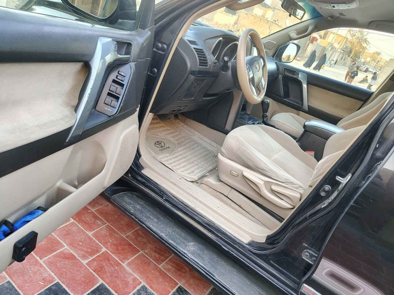 السلام عليكم برادو موديل 10 عددالاصطوانات 4 جاهزة سعرها 180 مكاني كربلاء ***********
