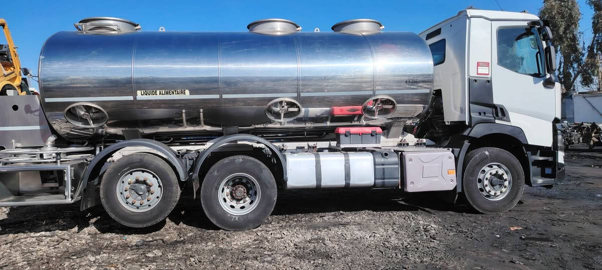 رينو تنكر نيكل 2017 ريتاردر فول اوتوماتيك داخل جديد السعر 320 ورقة .. *********** واتساب
