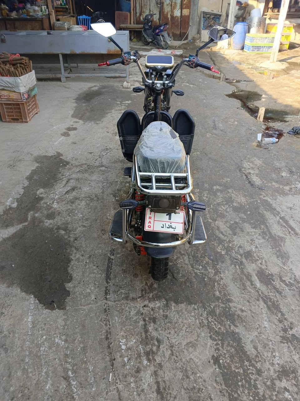 سلام عليكم 
هارلي جبلي موديل 2025
4 كير نضام بك 
بريكات دهن 
نظافه فول كل نقص مابيها 
بطاريات جديدات نوع وليي 
البطاريه الوحده 32 امبير 
السعر 650 وبيها مجال حك الجيه 
العنوان البياع 
*********** بي واتساب
