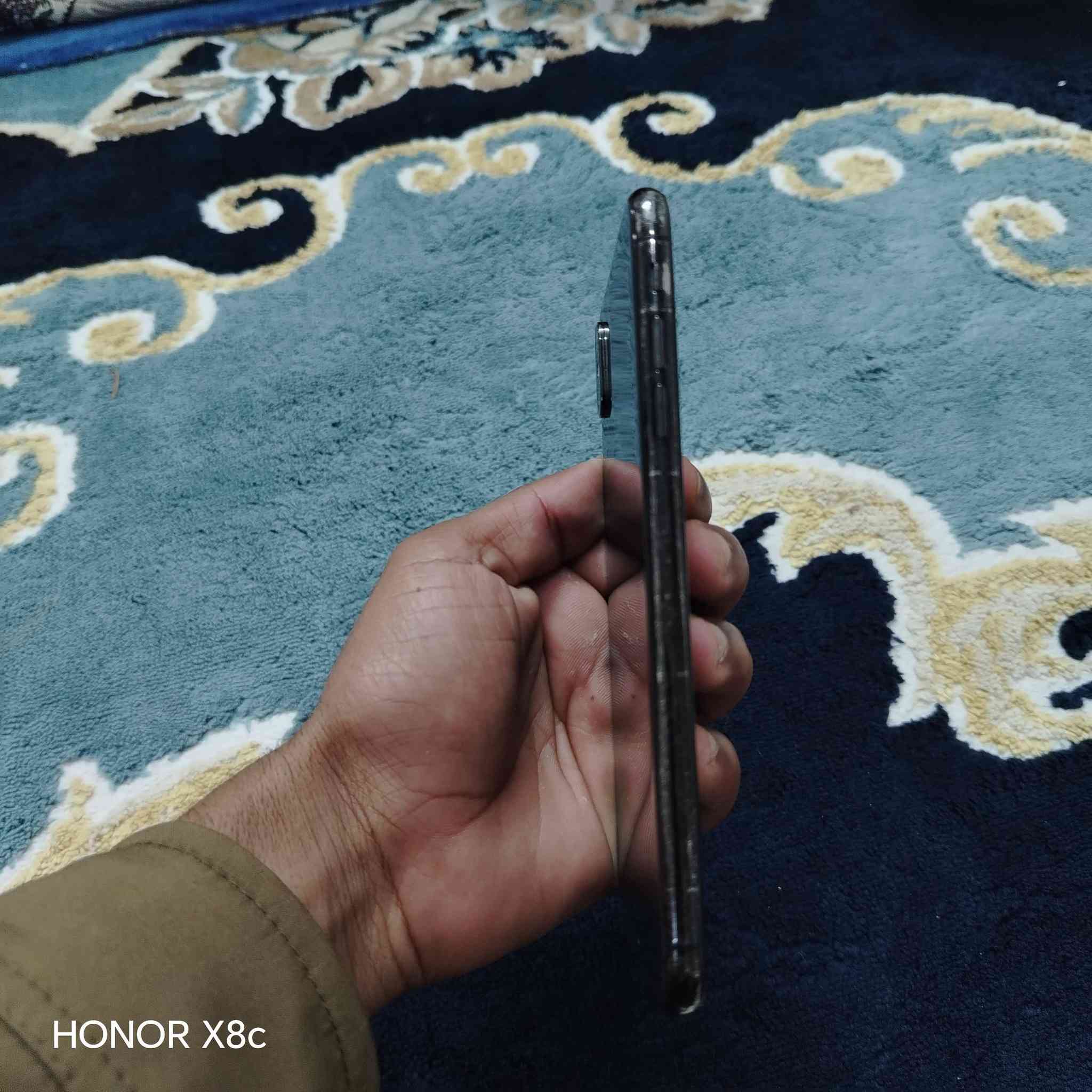 السلام عليكم ورحمة الله وبركاته

iPhone XS Max USA

 امبدل شاشه اصليه +امبدل بطارية 
النظافة مثل ما موضح بالصور ⬇️⬇️
السعر :خاص 
رقم الهاتف للتواصل : *********** مكاني جنوب الموصل ناحية الشورة
