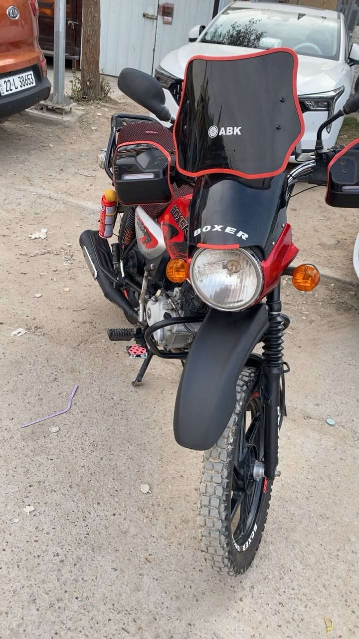 سلام عليكم دراجه للبيع بوكسر العنوان بغداد الجديده السعر 2150 رقم الهاتف  ***********
