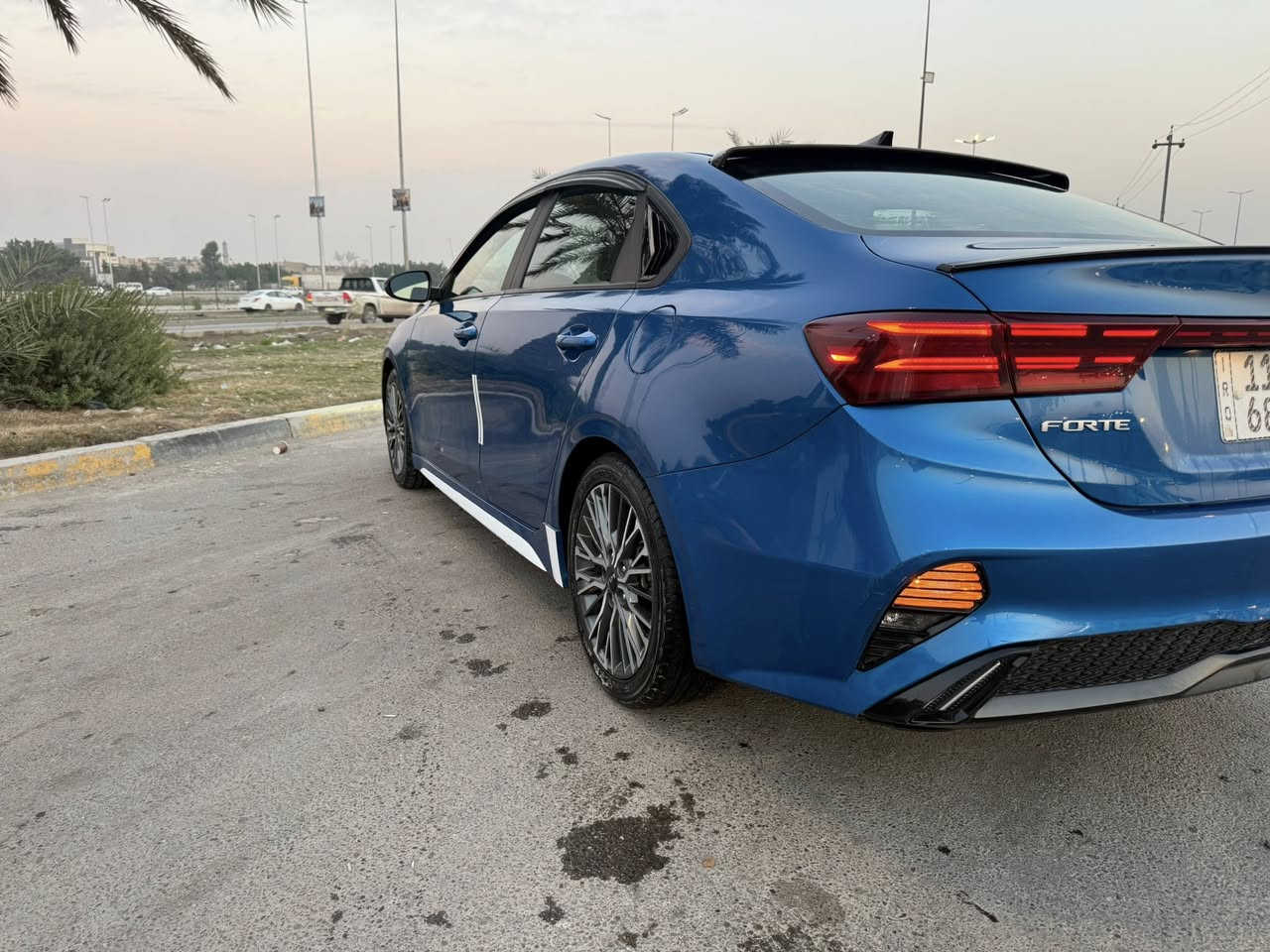 سلام عليكم
للبيع كيا فورتي جي تي لاين فول ماعده الفتحه 
2022 رقم بغداد 
بسعر مناسب كولش 
موبايل ***********
مكينه 2000 دوش
السياره بدون ايرباك وبدون نواقص وحيل جديده بدون حادث فقط سرقه بدون ايرباك بيه صبغ 3 قطع ونص 
ماشيه 48 ميل 
مكانها بغداد
 -بصمه -كشنات جلد مخمل + - شاشه كبيره + كاميرا دواره -شاحن لاسلكي - -فول تحكم ستيرن -ستيرن D - لايت لد امامي خلفي -3 انظمه قياده -اشاير مري-اناره ترحيب- رادار امامي -نقاط عمياء
