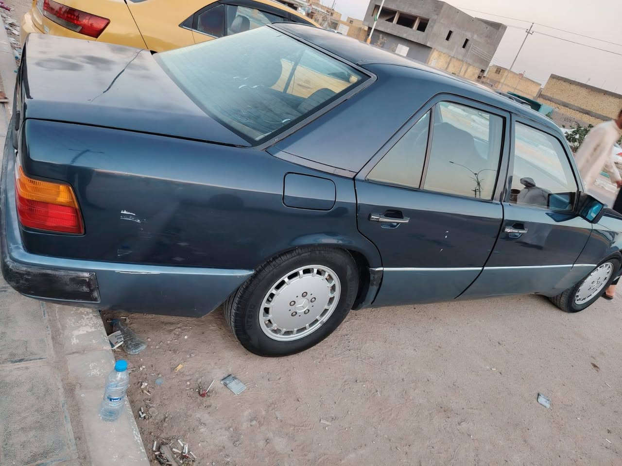 سلام عليكم
سياره مارسدس للبيع
حداديه تايرات كرهبائيات كله شقاله 
محرك بلاد خراطيم تبريد ثلج خير من الله 
سياره جاهزه من كلشي برقي ماعايزه 
رقم انبار تحويل ثاني يوم مكان ذيقار 
الغراف سعر 63 بيه مجال مامتواجد ع الفيس
***********
