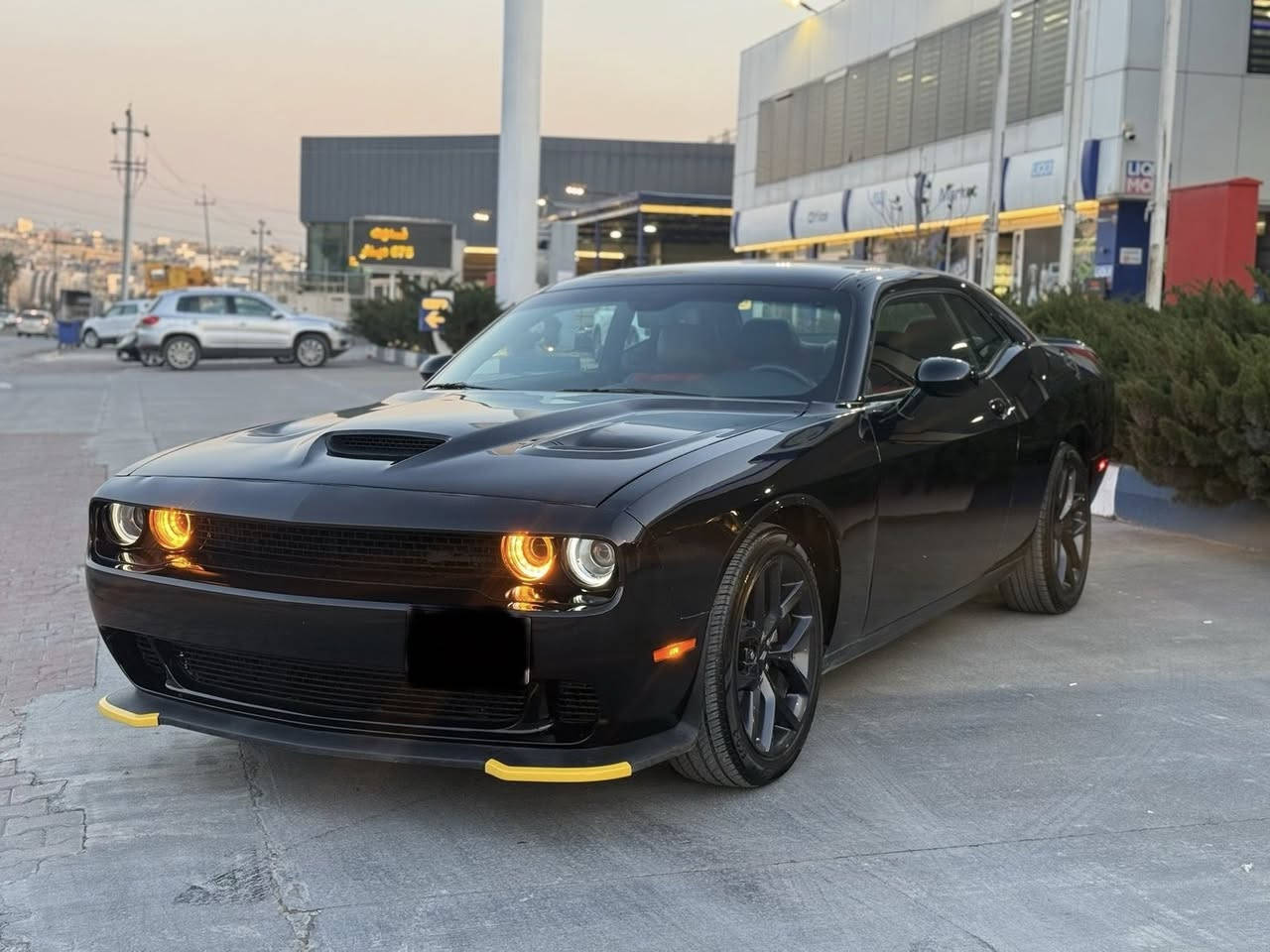 2023 chalnger sxt v6
كشنات كنتارا
شاشة وصط و كامرة
رقم كاتي تترقم شمالي
بونت مبدل سكات باك و مصبوغ الباقي بدون صبغ بيها مكانين pdr
سيارة جديدة ماشية ١٩ الاف ميل
مكانها سليمانية
سعرها ١٩٧$ و مجال بسيط
***********
