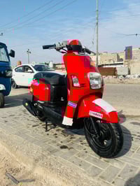 بوليسي • سنغافورة