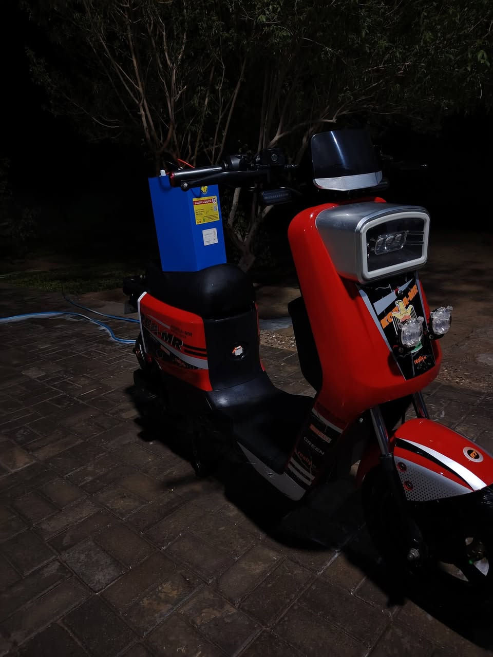 سلام عليكم
اخوان دراجة شحن نوع R7 دراجة سنه الصنع 2024 حلوه ونظيفة ومامصلحة ولا مره ومزوده بطاريه ليثيوم فوسفات الحديد 30A بس البطاريه الله شاهد عليه شديته ب430 الف السعر 650 الف 
والدراجة عوزه فقط مقعد خلفي التچوه عندي اني شايله


**إذا كنت صاحب هذا الإعلان وتريد حذفه لأي سبب، رجاءا أرسل رسالة إلى الدعم الفني**