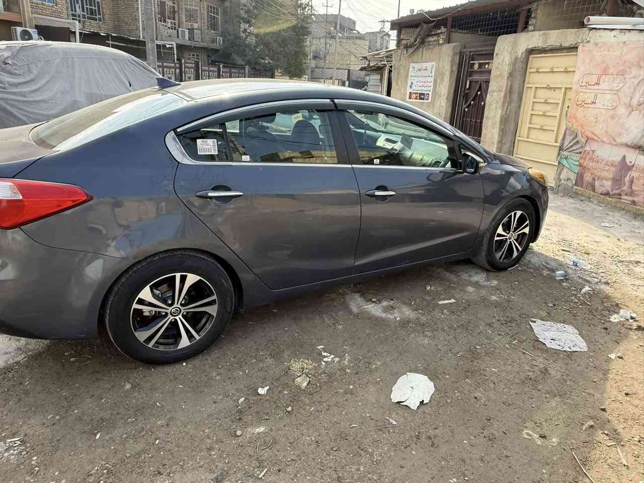 السلام عليكم فورتي 2016 ماشيه 84 مكينه 2000 كير مكينه كفاله حداديه جديده سياره نضيفه جدا السعر. 97 وبيه مجال بغداد البلديات سياره بدون دواخل ناشر سونار بي كل تفاصيل*********** فقط نتصال
