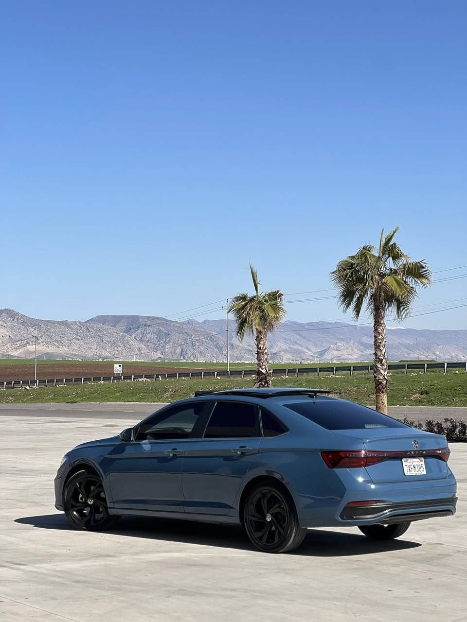 جيتا 2025 SE بئ بوياخ بئي ايراباگ هةمو شتي بيلادية،فول موسفات بةسمةوشةخال پانوراما گيج الكتروني كوشين هيتةر و كارةباي،سعر195مجال ***********📞
