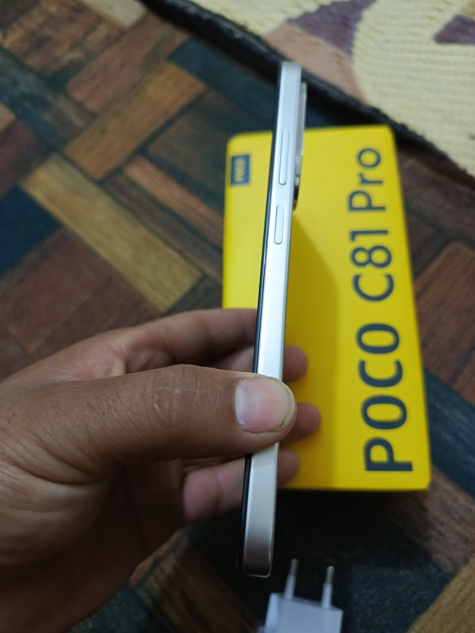 السلام عليكم جهاز POCO جديد مستخدم قليل جدا جدا ايام كل غارضه ويا ياخذ خطين جهاز مكفول شخط مابي ذاكرة 128GB السعر 170 بي مجال قليل الاتصال ع.الرقم *********** موجوده كل التفاصيل
