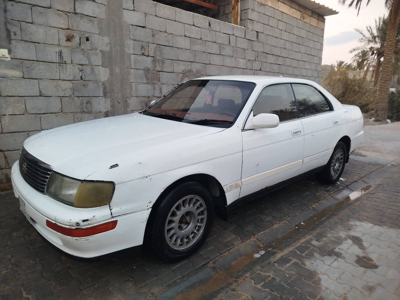 السلام عليكم سياره بطه للبيع السياره اصوليه  السعر 47 اوبيهه مجال بصره قرنه  بني منصور    ***********
