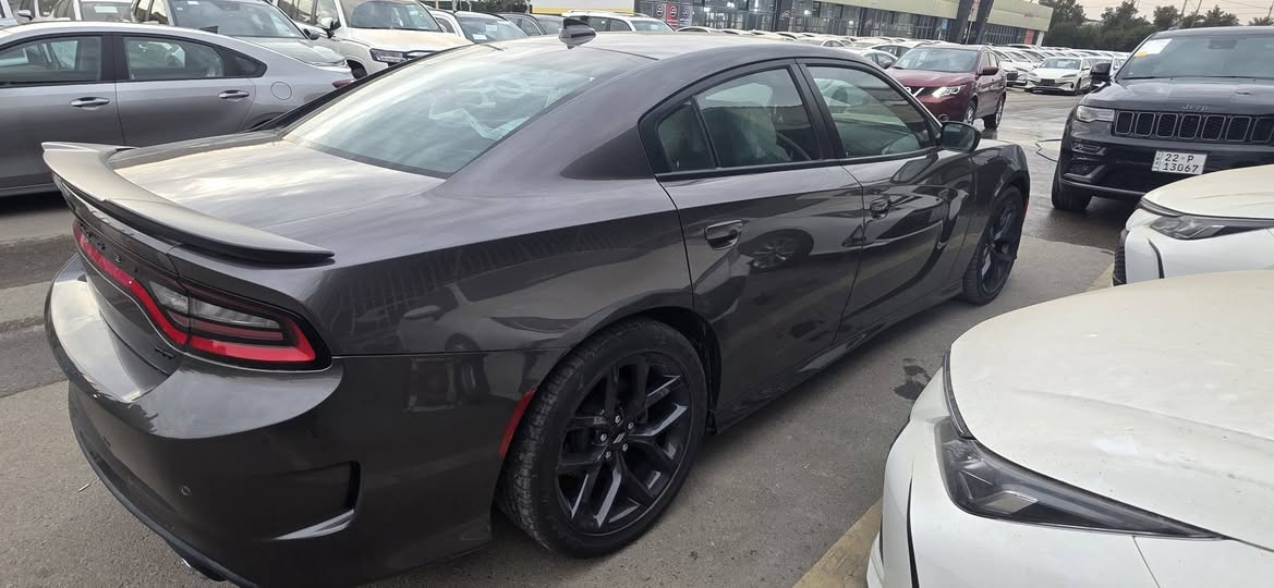 جارجر موديل 23 أصل أخر اصدار دخول جديد 
مواصفات GT بيع او مراوس بسياره اقل 
مرقمه بغداد باسمي 
محرك حجم 3600
شاشه كبيره كار بلي 
كامره خلفيه دواره 
فول تحكم ستيرن 
بصمه بيبان وتشغيل 
تشغيل عن بعد 
رادار امامي جانبي 
قياده ذاتيه 
حساس دعاميه خلفي 
دبل كزوز رياضي 
كشن حضن كهرباء 
لايت زنون ثلاث عدسات 
بك لايت لد 
امرايه قابله للطي 
هيتر بالمرايه 
ويك كب كروم حجم 20
بك لايت لد 
سياره جديده حادثها موضح بالصور ماشيه 23 
حادثها بدون دواخل يرباك برده راجع سستم 
مكانها الديوانيه سعرها 270 وبيها مجال للاستفسار الاتصال على الأرقام 
*********** واتس اب 
***********
